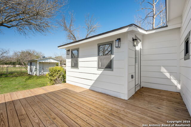 Image 23 of 59 For 320 Hickman  