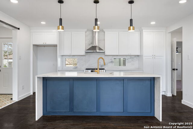 Image 9 of 59 For 320 Hickman  