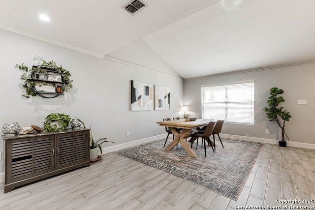 Image 14 of 27 For 1299 Oakridge