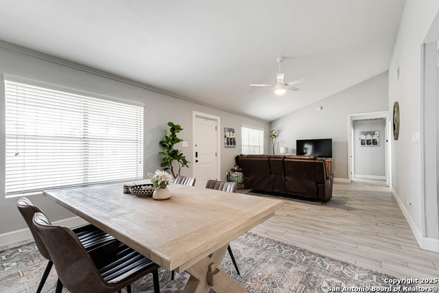 Image 16 of 27 For 1299 Oakridge