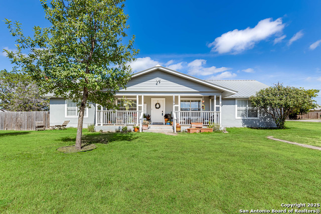 Image 2 of 27 For 1299 Oakridge