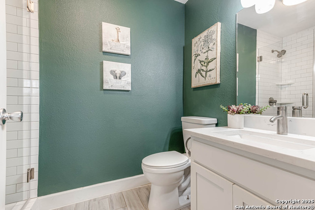 Image 22 of 27 For 1299 Oakridge