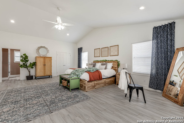 Image 8 of 27 For 1299 Oakridge
