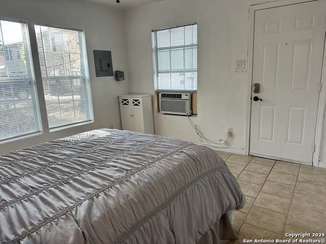 Image 6 of 7 For 119 Ridgewood Ct E 3