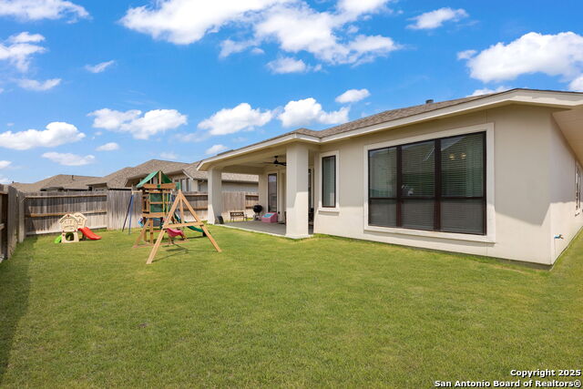 Listing photo id 29 for 613 Meade