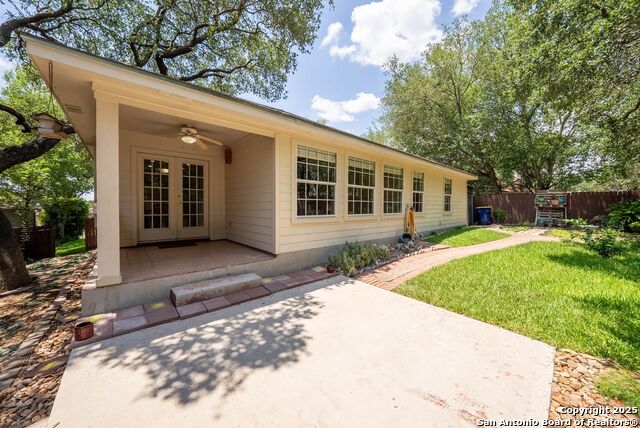 Image 26 of 36 For 205 Doral