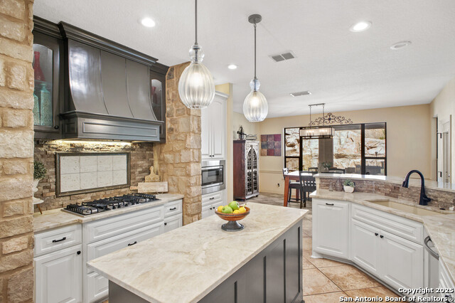 Image 30 of 56 For 154 Coral Cove