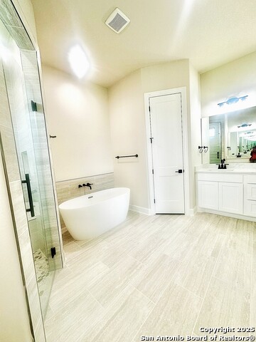 Image 28 of 40 For 173 Pine Valley Dr