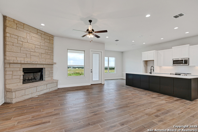 Image 4 of 40 For 173 Pine Valley Dr