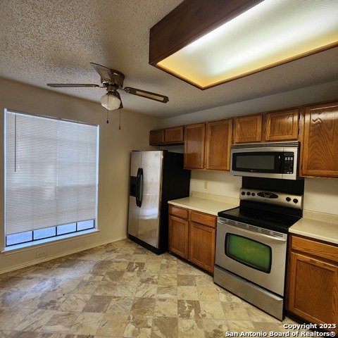 Image 3 of 19 For 7738 Bay Berry