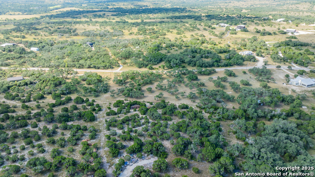 Image 3 of 13 For 1014 Lipan Apache Run