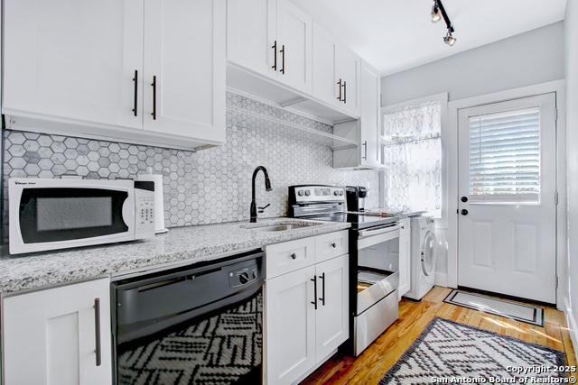 Image 12 of 16 For 220 Beauregard Blvd  2