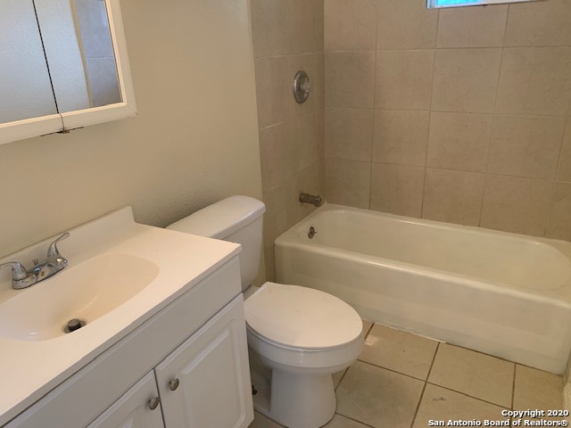 Image 10 of 13 For 535 Palfrey E