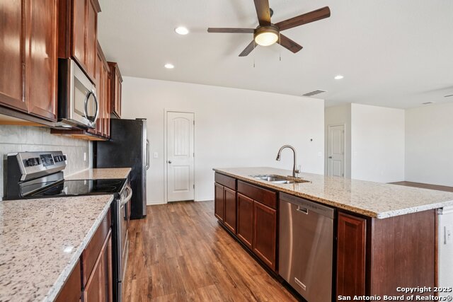 Image 8 of 25 For 3714 Seco Tierra