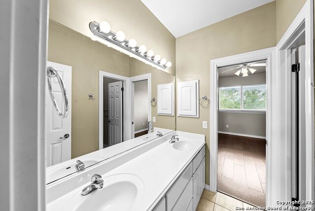 Image 30 of 45 For 910 Foxton Dr