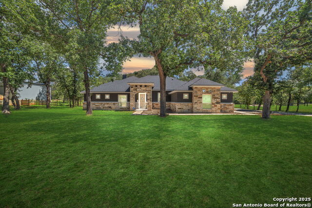 Details for 221 Cibolo Ridge Dr, La Vernia, TX 78121