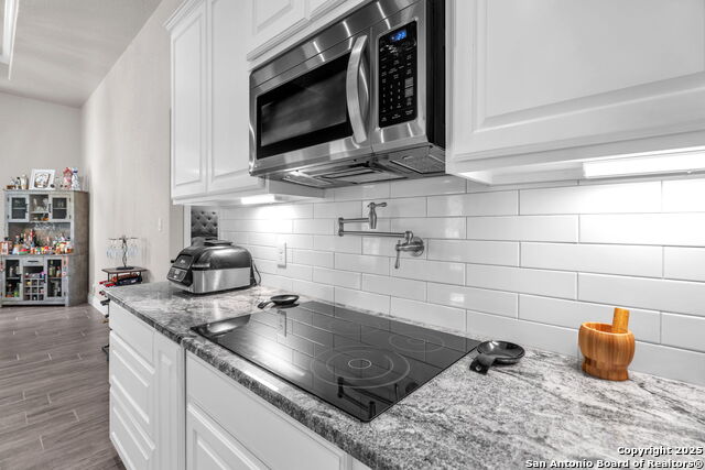 Image 13 of 43 For 221 Cibolo Ridge Dr
