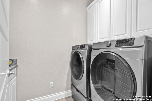 Image 27 of 43 For 221 Cibolo Ridge Dr