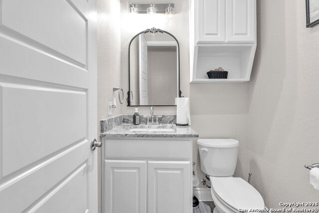 Image 28 of 43 For 221 Cibolo Ridge Dr