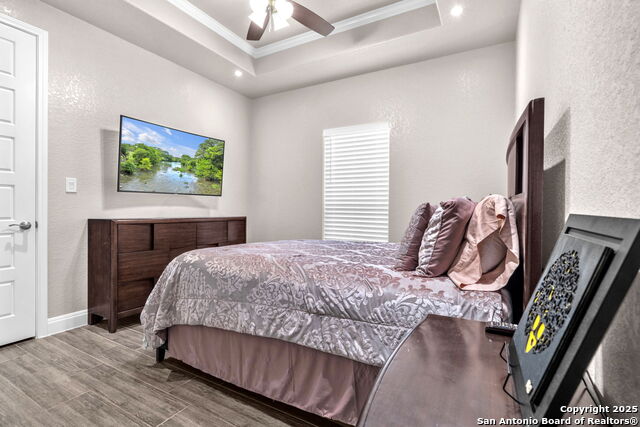 Image 31 of 43 For 221 Cibolo Ridge Dr