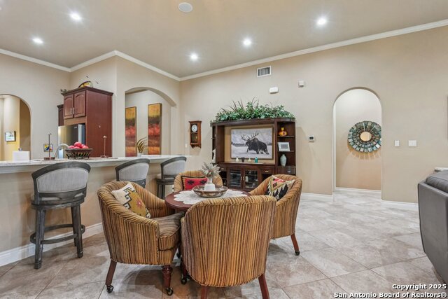 Image 21 of 81 For 27719 Woodway Bend