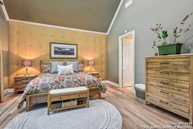 Image 35 of 81 For 27719 Woodway Bend