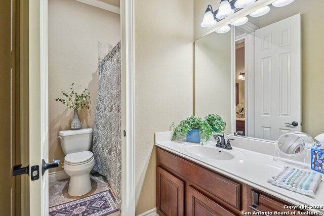 Image 54 of 81 For 27719 Woodway Bend