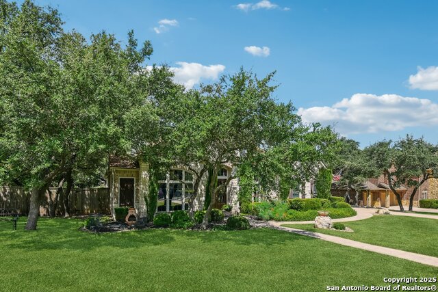 Image 6 of 81 For 27719 Woodway Bend