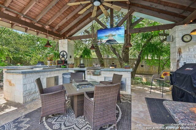 Image 66 of 81 For 27719 Woodway Bend