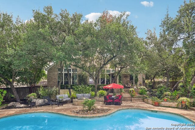 Image 72 of 81 For 27719 Woodway Bend