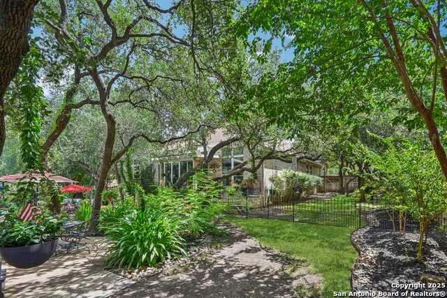 Image 74 of 81 For 27719 Woodway Bend