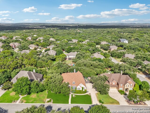 Image 77 of 81 For 27719 Woodway Bend