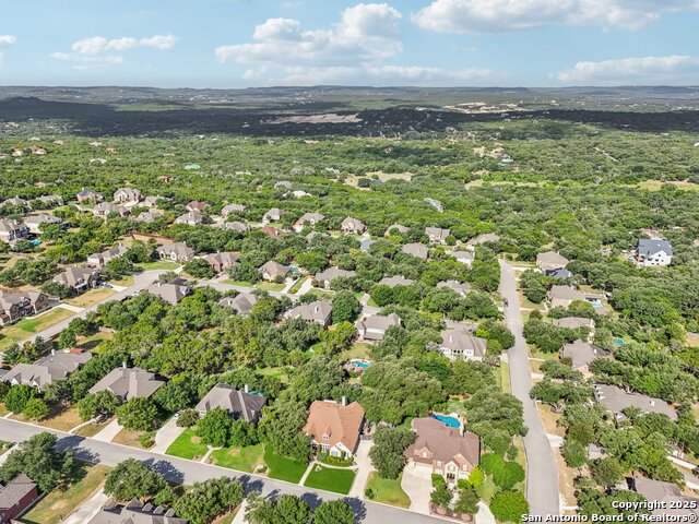 Image 79 of 81 For 27719 Woodway Bend
