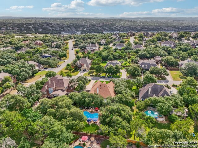 Image 80 of 81 For 27719 Woodway Bend