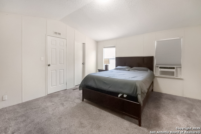 Image 18 of 25 For 25335 Pleasanton Rd