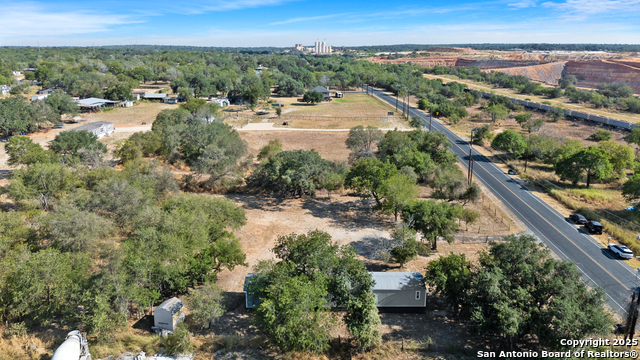 Image 7 of 25 For 25335 Pleasanton Rd