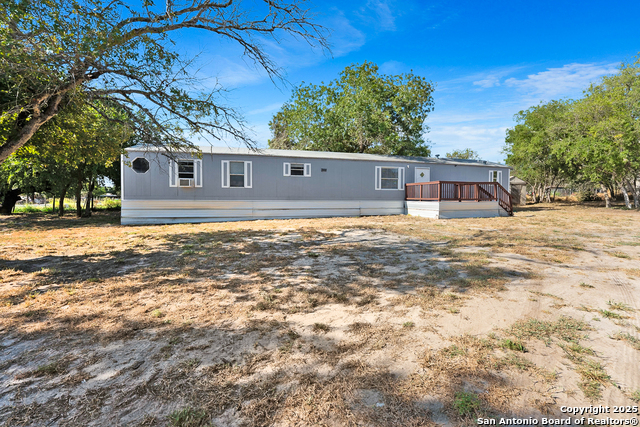 Image 8 of 25 For 25335 Pleasanton Rd