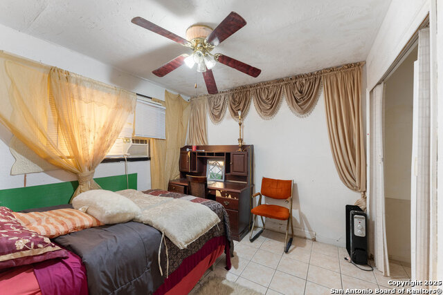 Image 10 of 38 For 5318 Costa Mesa