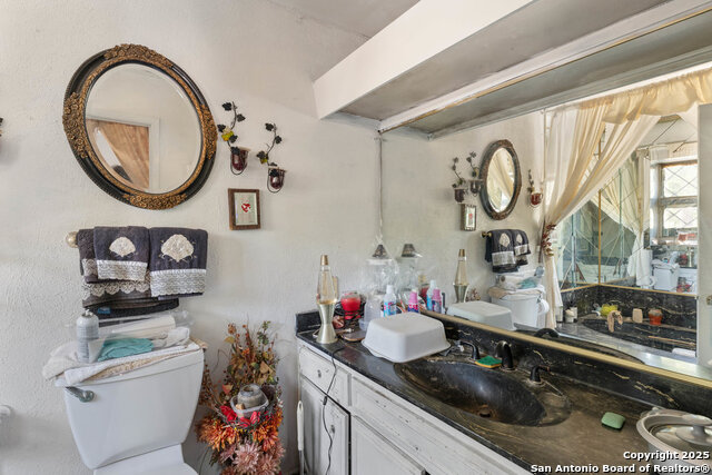 Image 24 of 38 For 5318 Costa Mesa