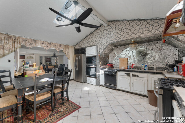 Image 6 of 38 For 5318 Costa Mesa