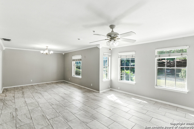 Image 10 of 42 For 202 Shalimar Dr