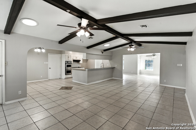 Image 17 of 42 For 202 Shalimar Dr