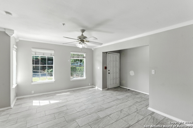 Image 8 of 42 For 202 Shalimar Dr