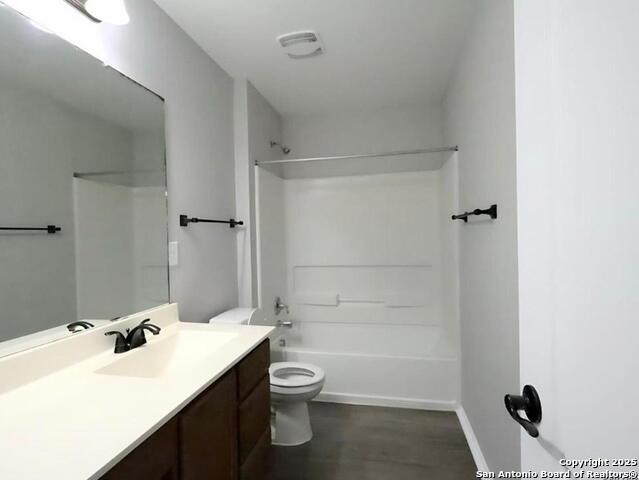 Listing photo id 14 for 342 Pleasanton Spg