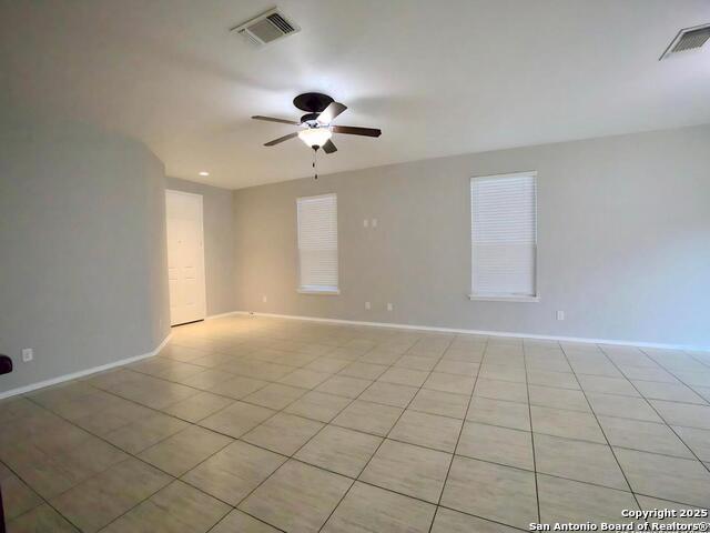 Listing photo id 4 for 342 Pleasanton Spg