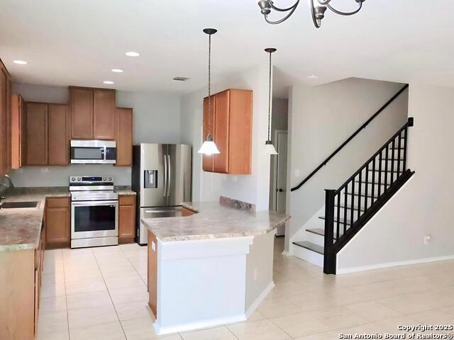 Listing photo id 5 for 342 Pleasanton Spg