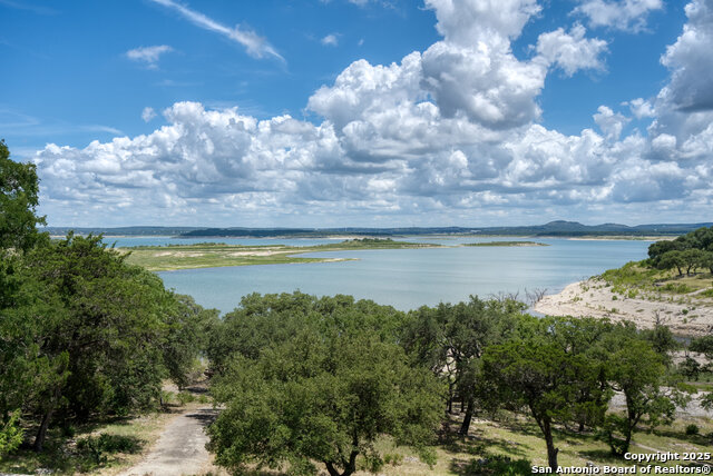 Details for 720 Five Oaks, Canyon Lake, TX 78133