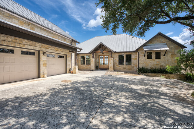 Image 32 of 33 For 720 Five Oaks