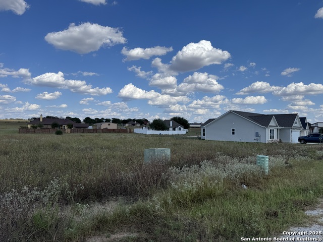 Image 4 of 4 For 140 Turnberry