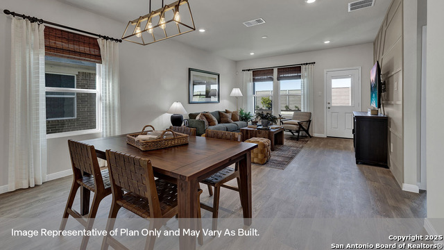 Image 12 of 39 For 233 New Albany Lane